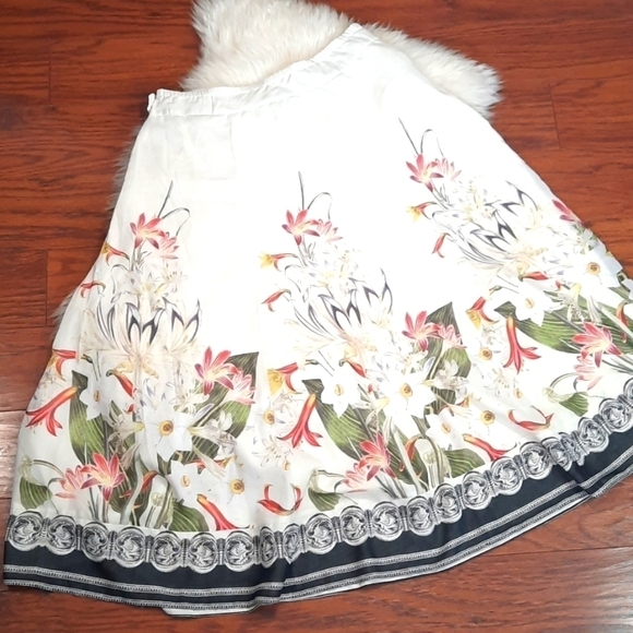 Soft Surroundings Floral Skirt - Picture 6 of 6